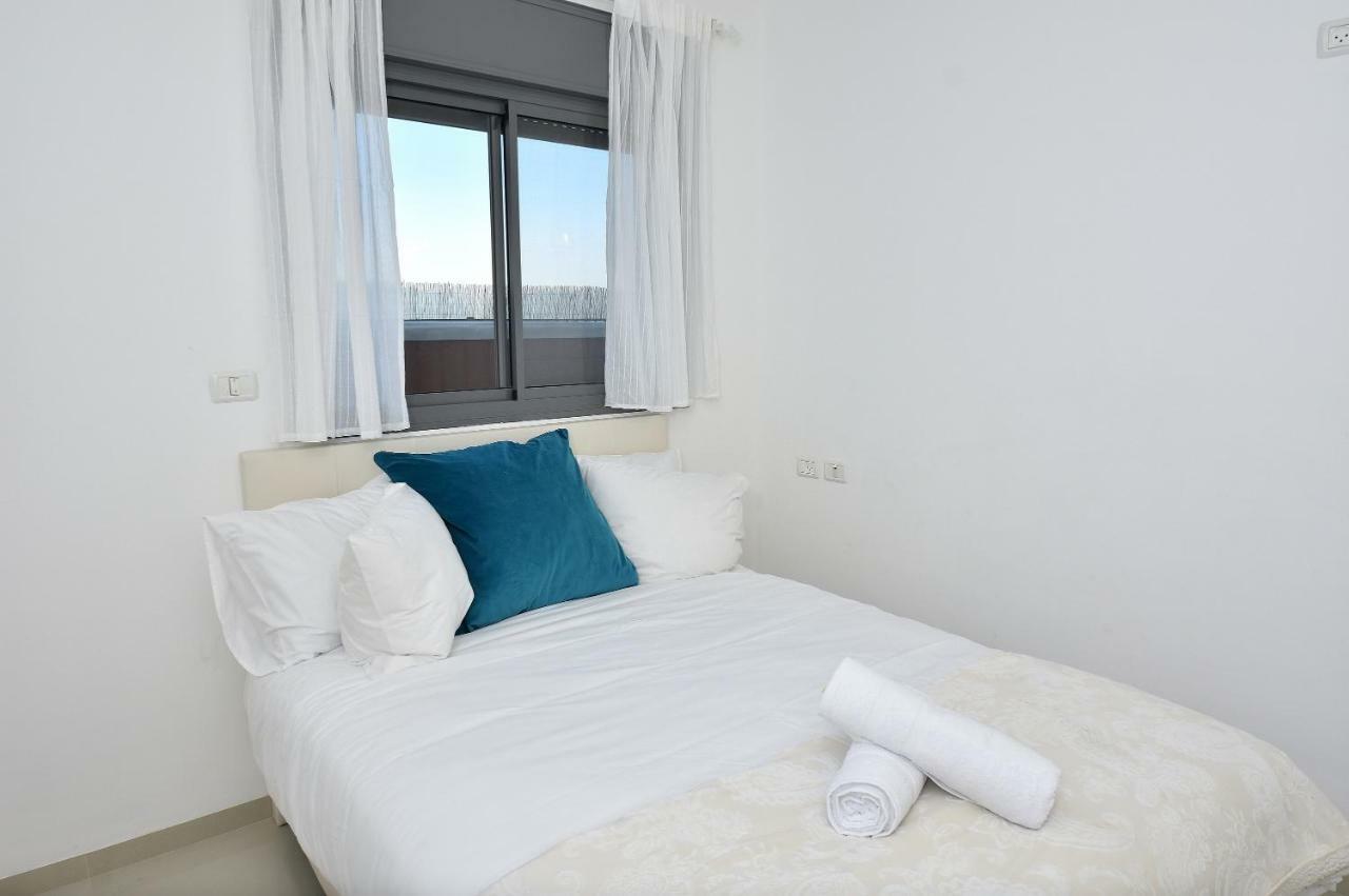 Ariston Luxury Garden Apartment With A Pool Тиберия Екстериор снимка